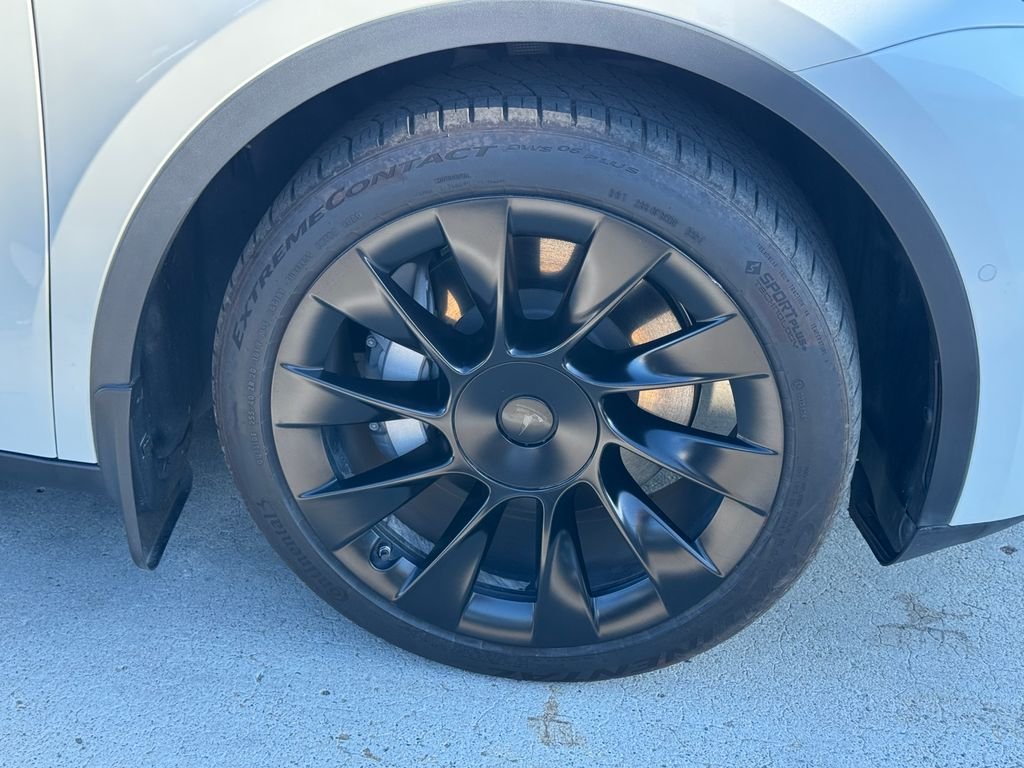 tesla model y 2021 5YJYGDEE7MF098378 image tesla model y 2021 5YJYGDEE7MF098378 image